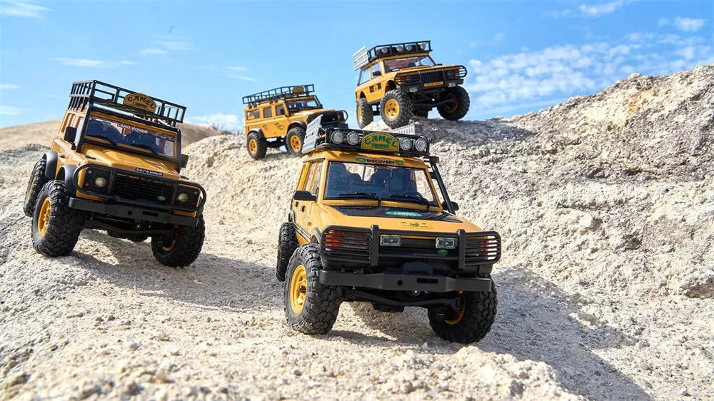 1/24 Scale RC Car 4WD 2.4G Authorized by Range Rover Camel Trophy Edition Rock Crawler Off-Road Climbing Truck Vehicles LED Lights